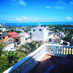  Inn Turísticos Agua Luna Colombia
